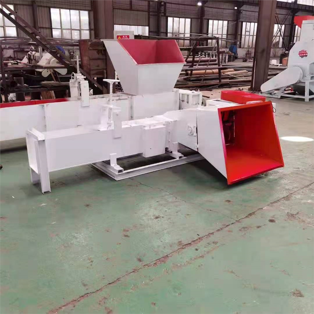 液壓泡沫冷壓機(jī)